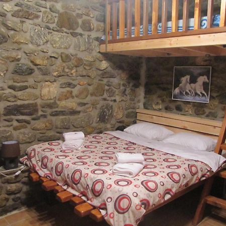 Ihnilatis Bed and Breakfast Kerkíni Værelse billede